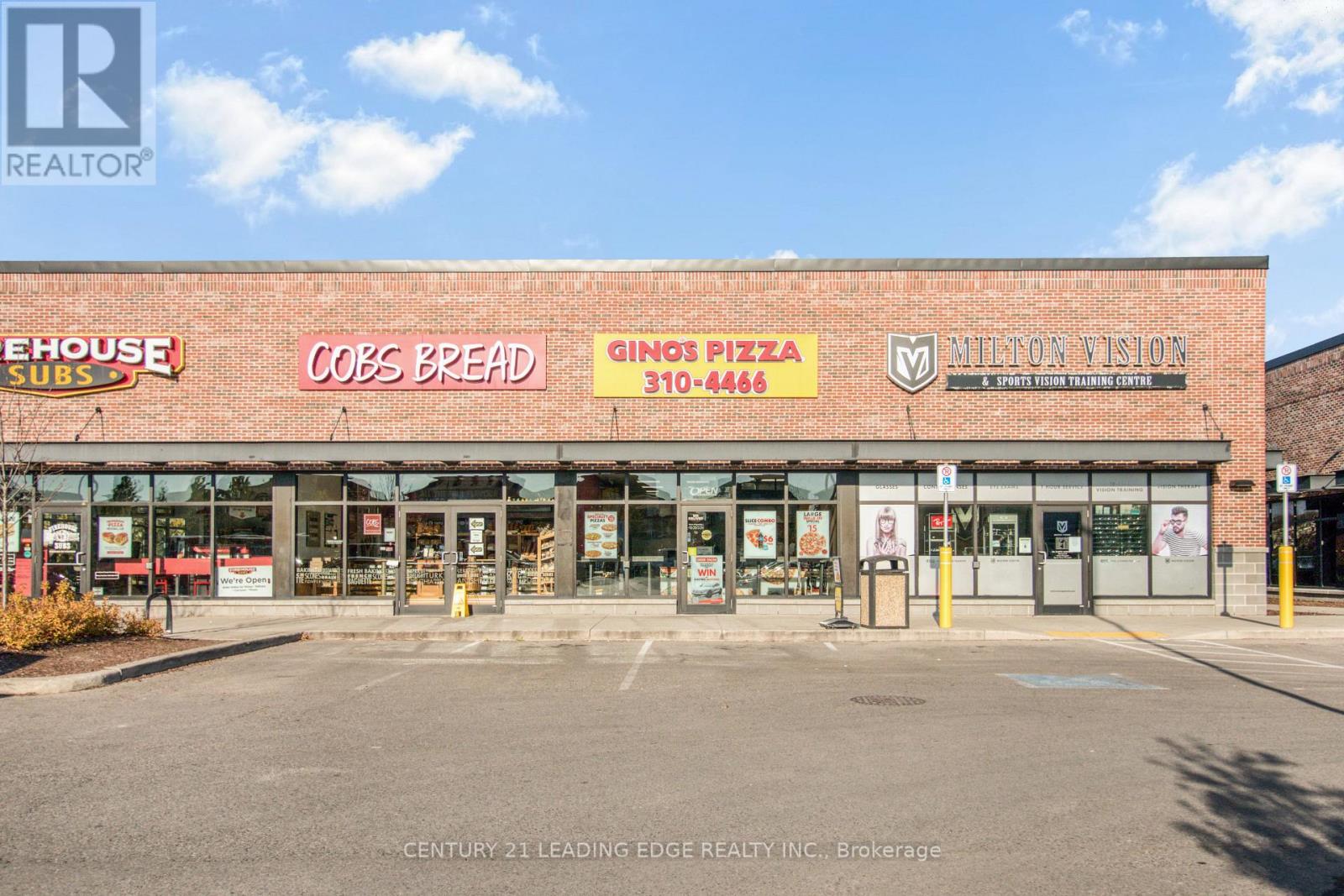 #3 -608 SANTA MARIA BLVD, #3