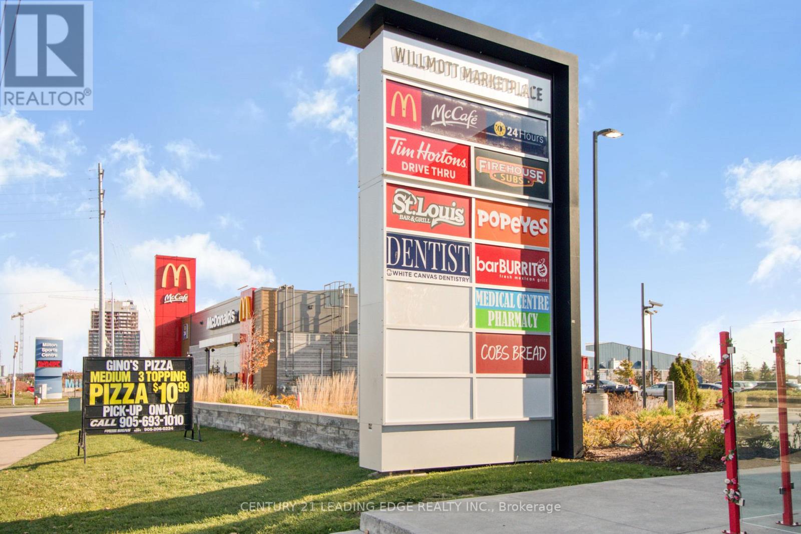 #3 -608 SANTA MARIA BLVD, #3