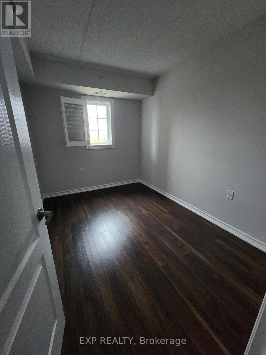 #315 -1470 MAIN ST E, #315