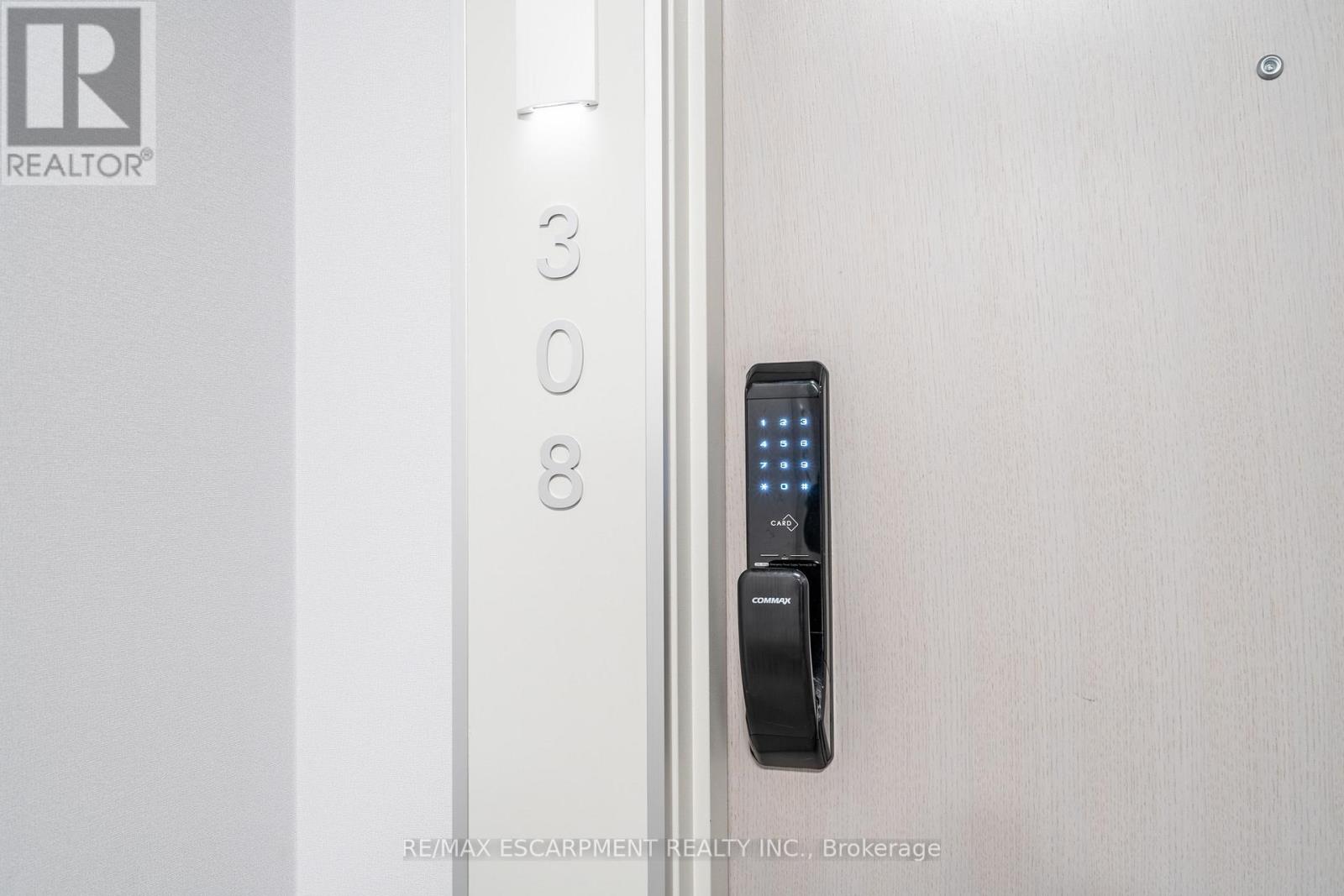 #A308 -3210 DAKOTA COMMON, #A308