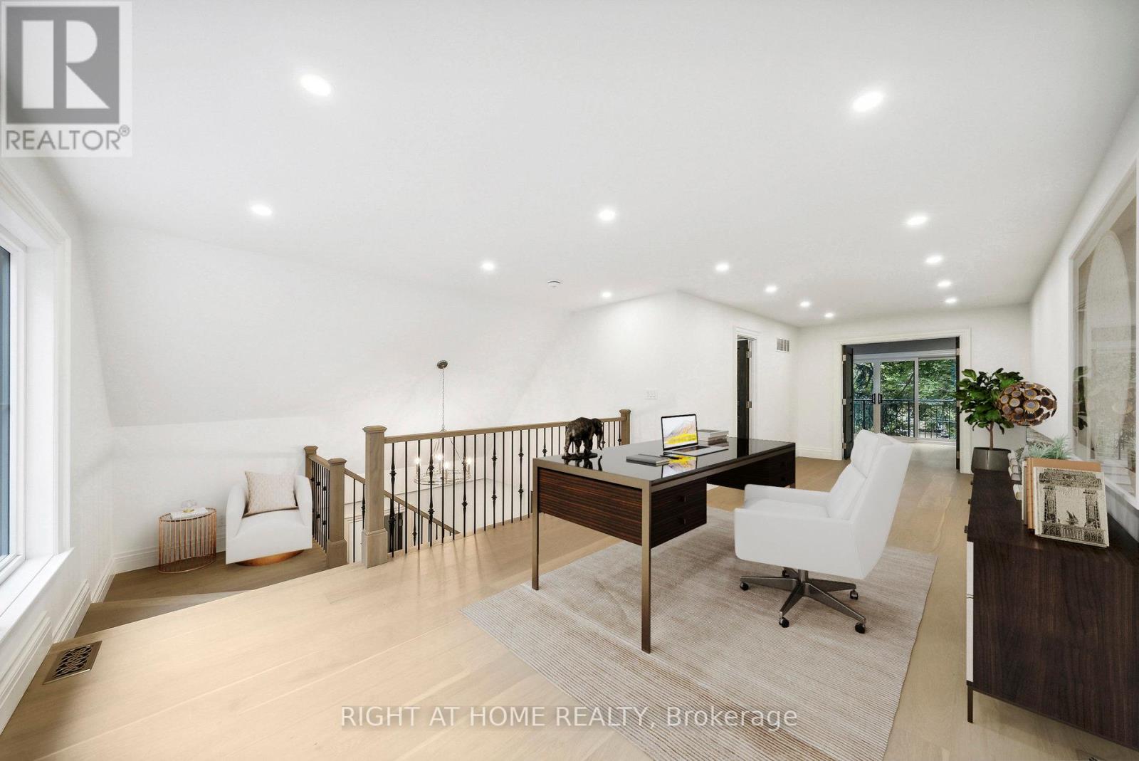 2409 LAKESHORE RD