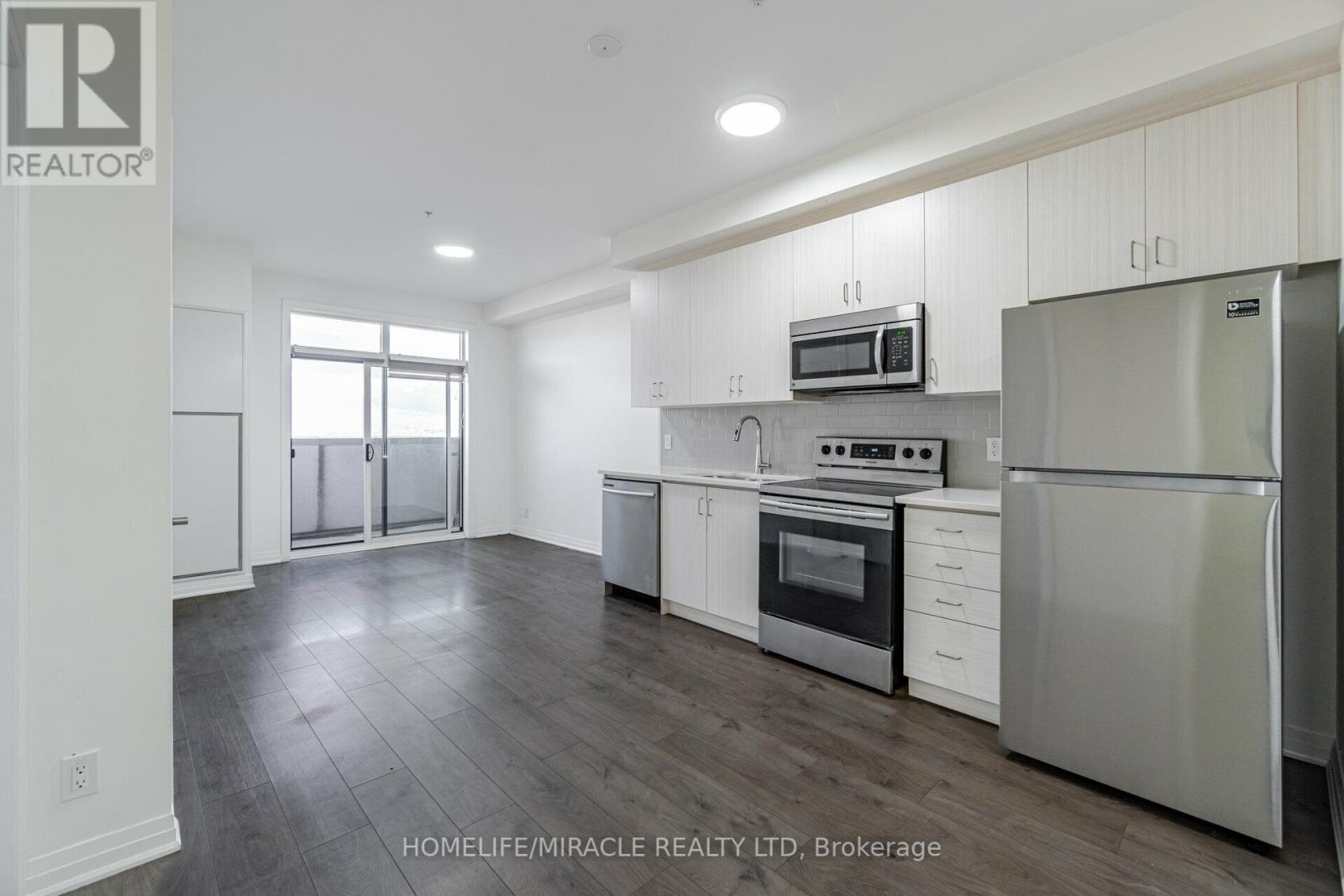 #522 -1105 LEGER WAY, #522