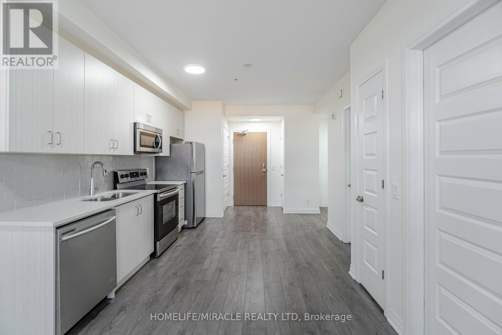 #522 -1105 LEGER WAY, #522