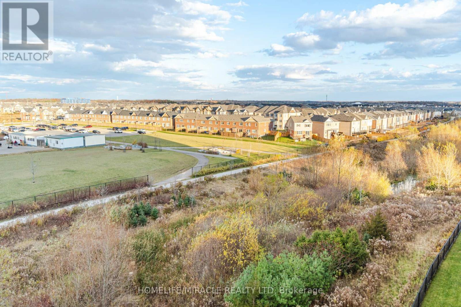 #522 -1105 LEGER WAY, #522