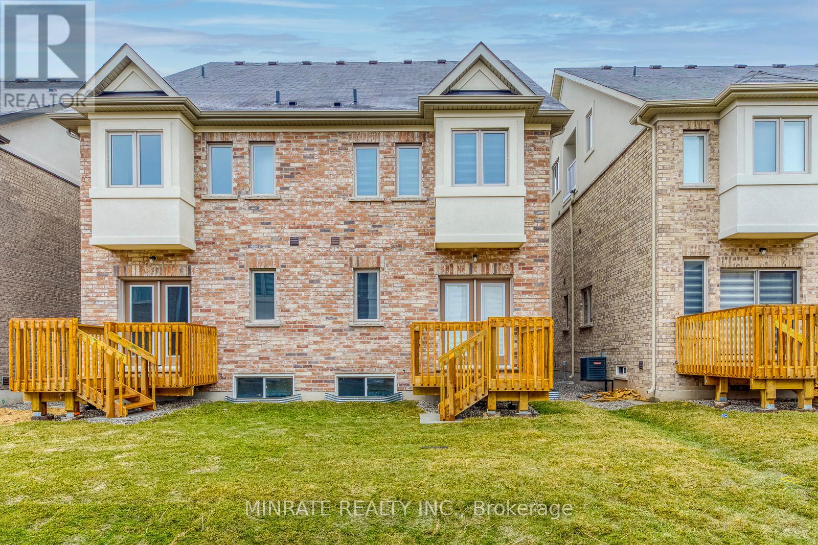 3958 KOENIG RD