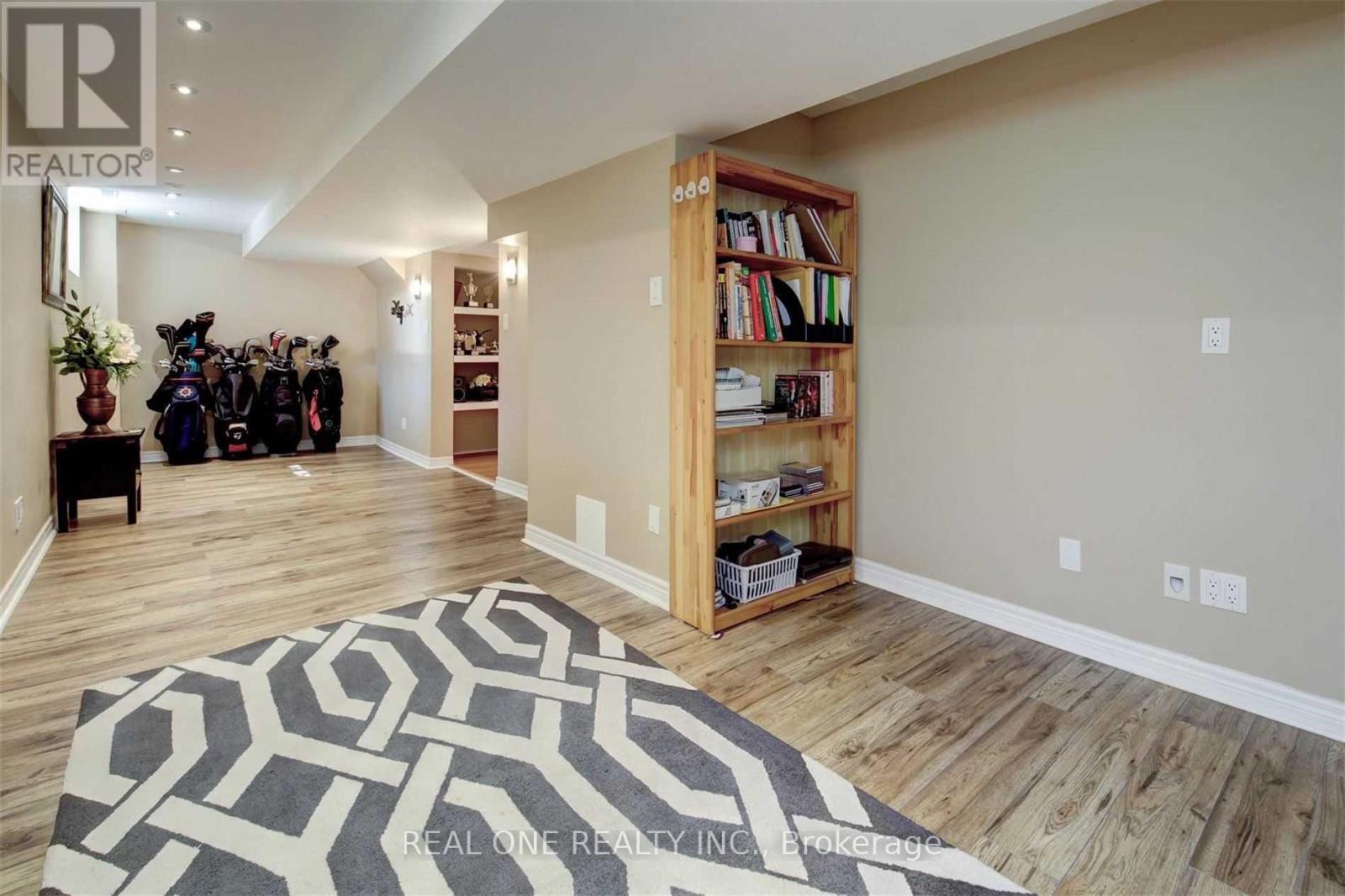 5028 HASWELL LANE