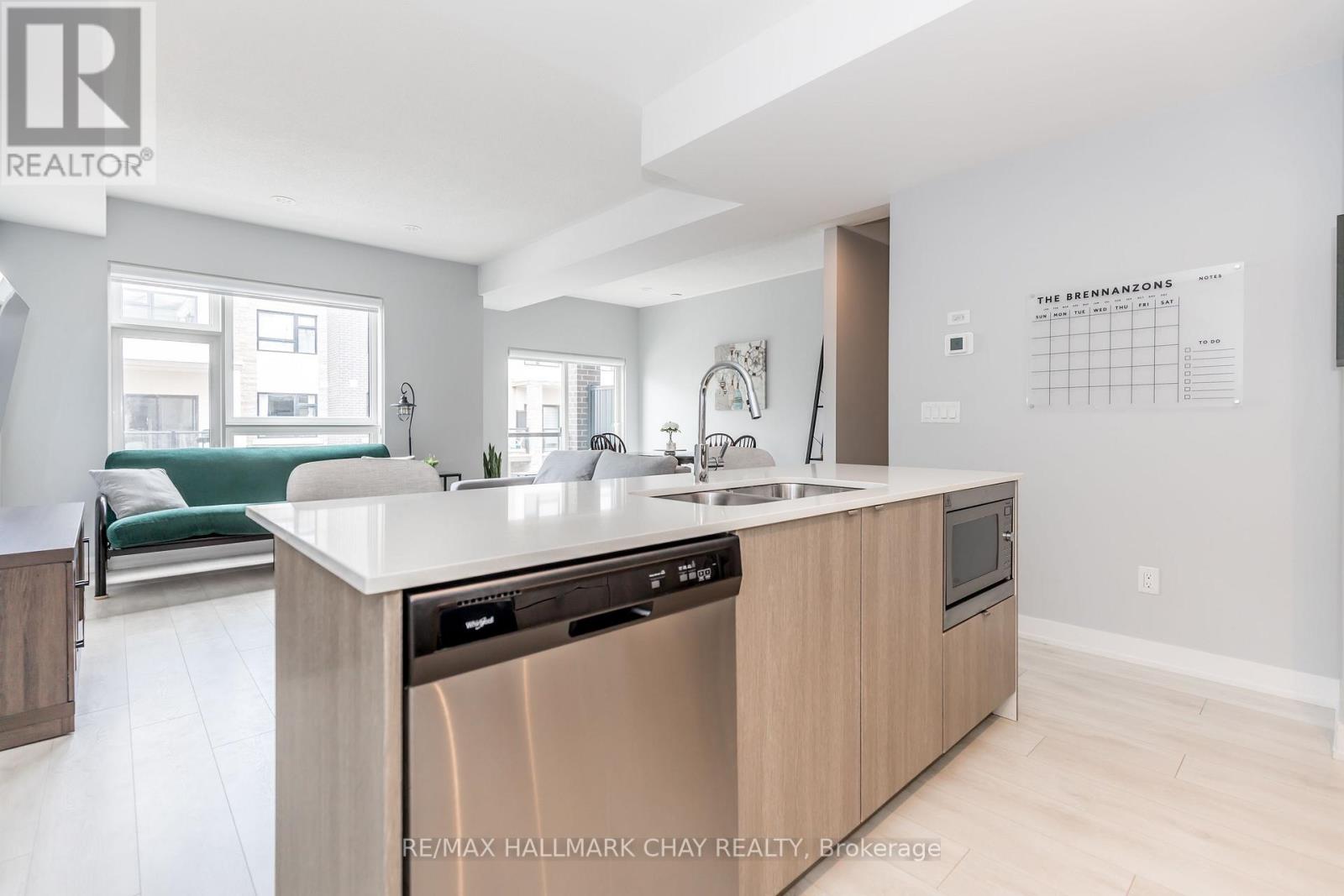 #40 -1121 COOKE BLVD, #40
