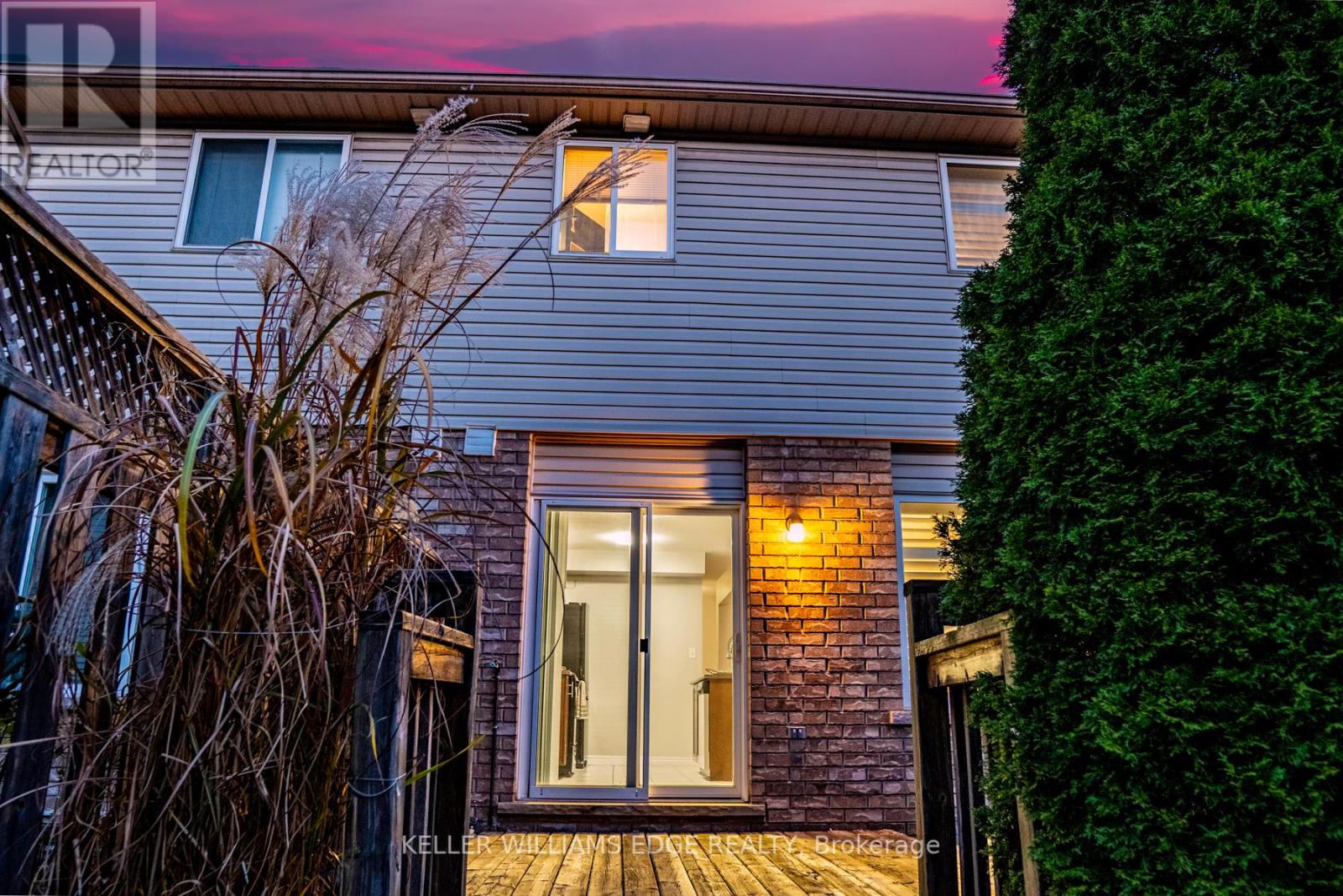 #84 -4055 FOREST RUN AVE, #84
