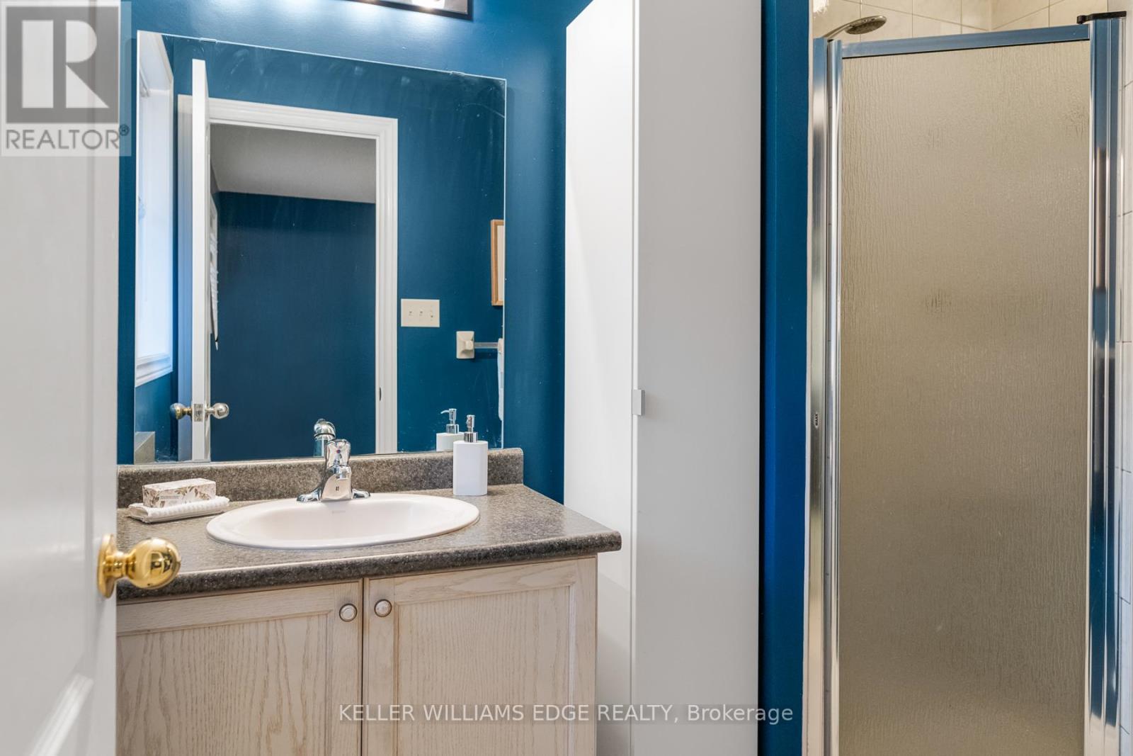 #84 -4055 FOREST RUN AVE, #84