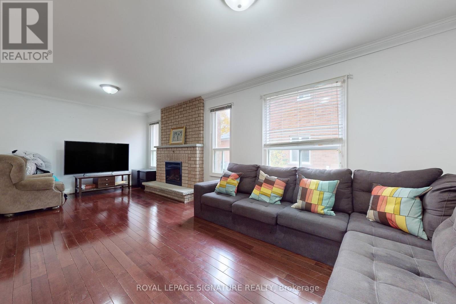 20 MILLSTONE DR
