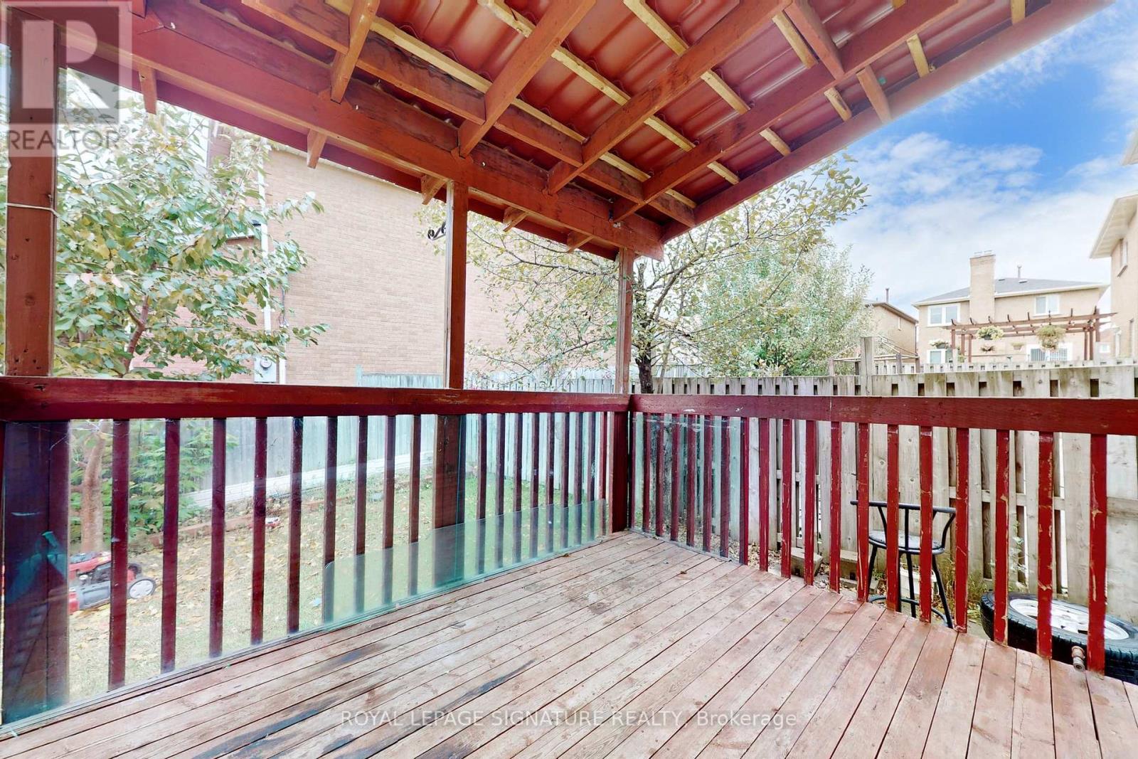 20 MILLSTONE DR