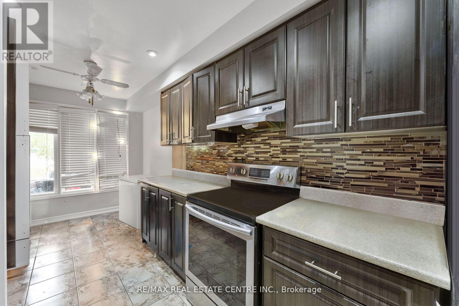 14 ELMVALE AVE