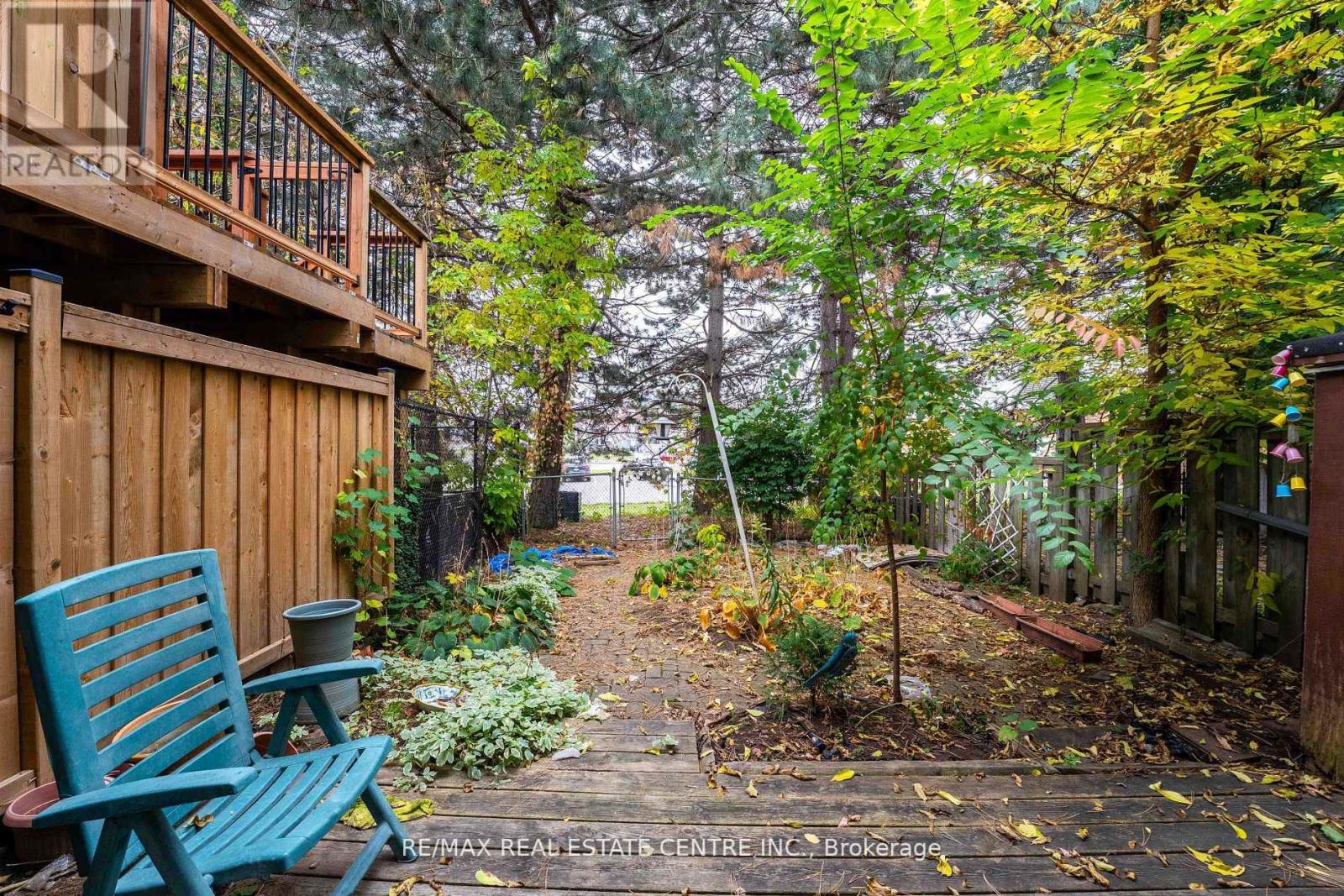 14 ELMVALE AVE