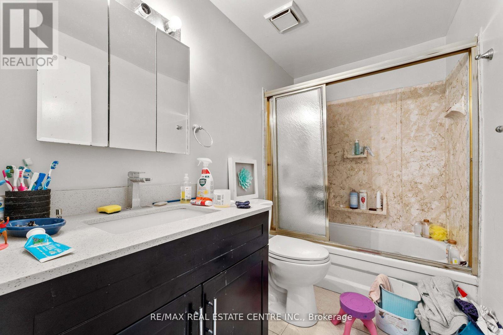 14 ELMVALE AVE
