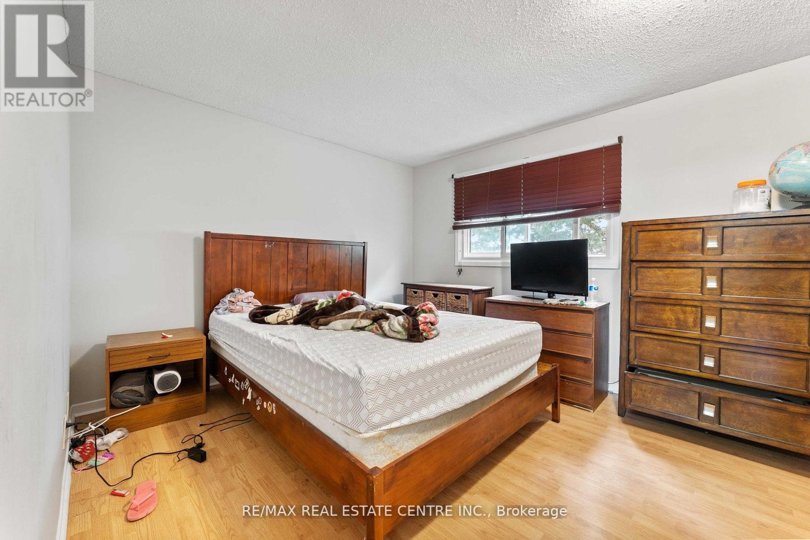 14 ELMVALE AVE