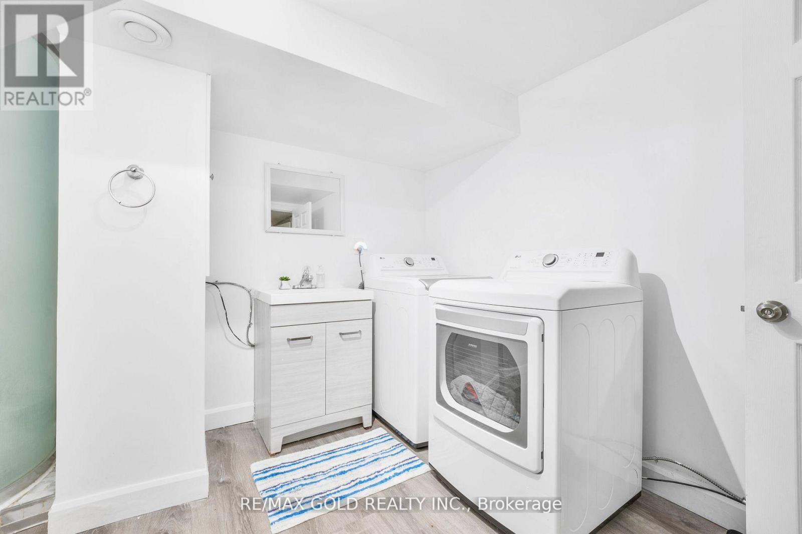 #23 -3065 LENESTER DR, #23