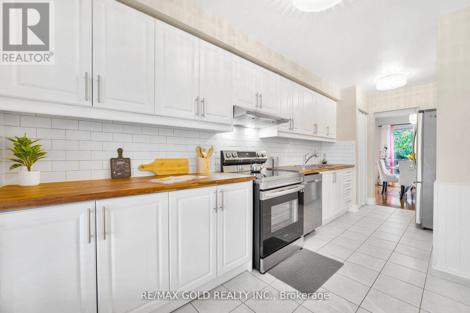 #23 -3065 LENESTER DR, #23