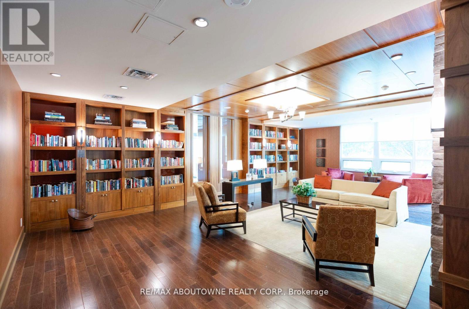 #1202 -1055 SOUTHDOWN RD, #1202