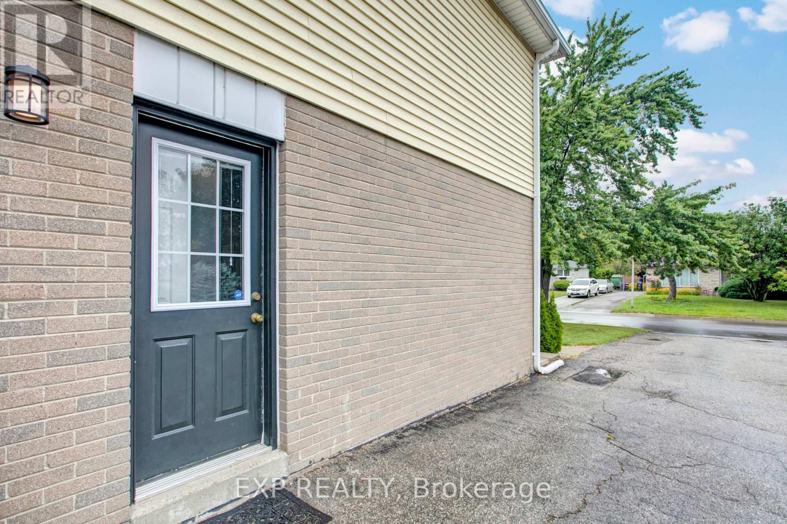 21 FIDELIA CRES