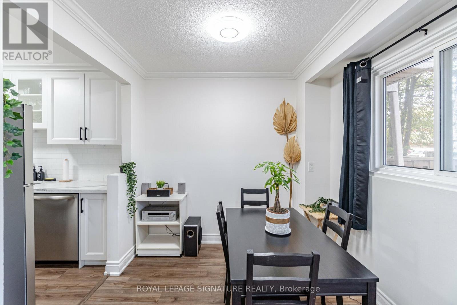 #6 -400 MISSISSAUGA VALLEY BLVD