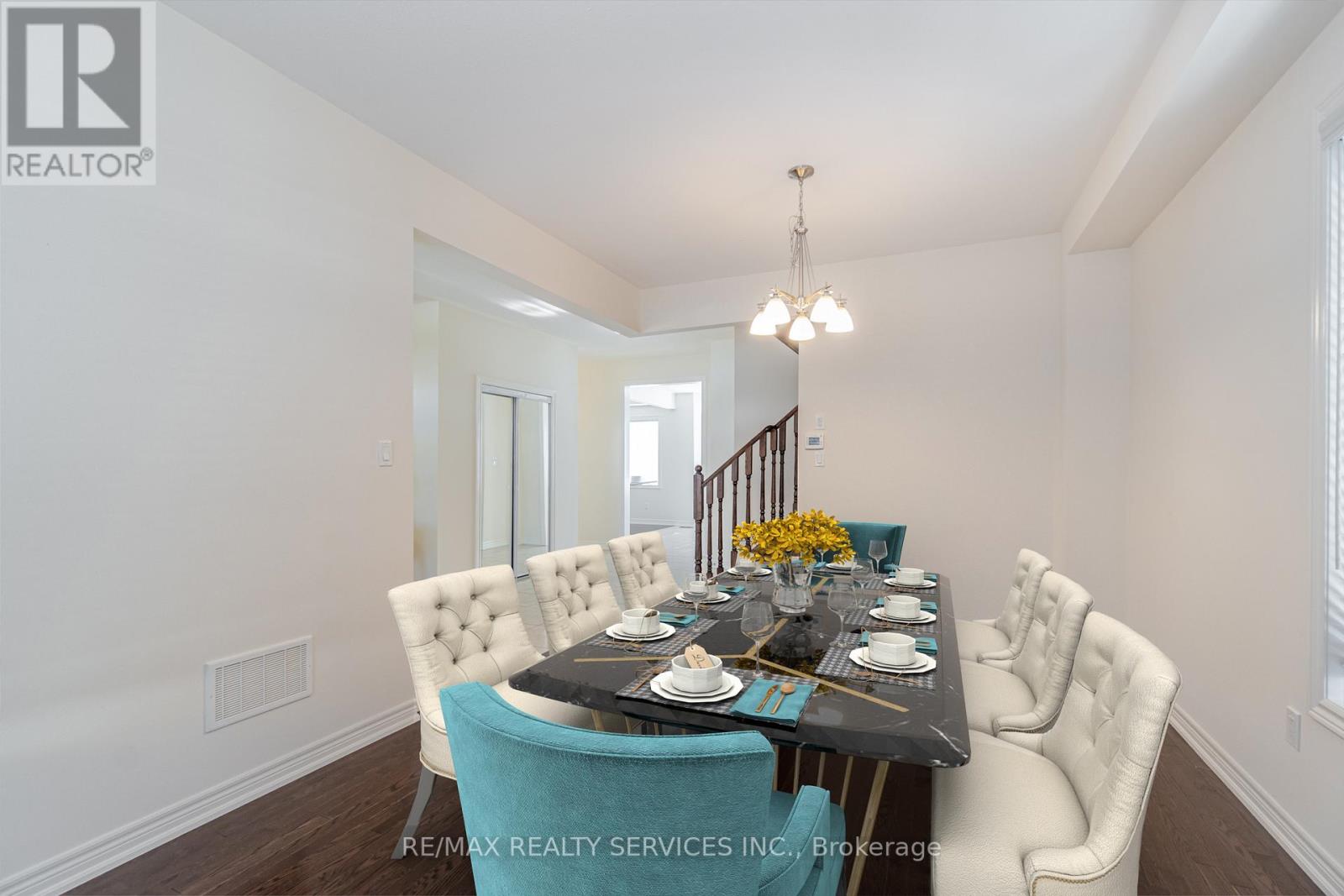 127 SQUIRE ELLIS DR
