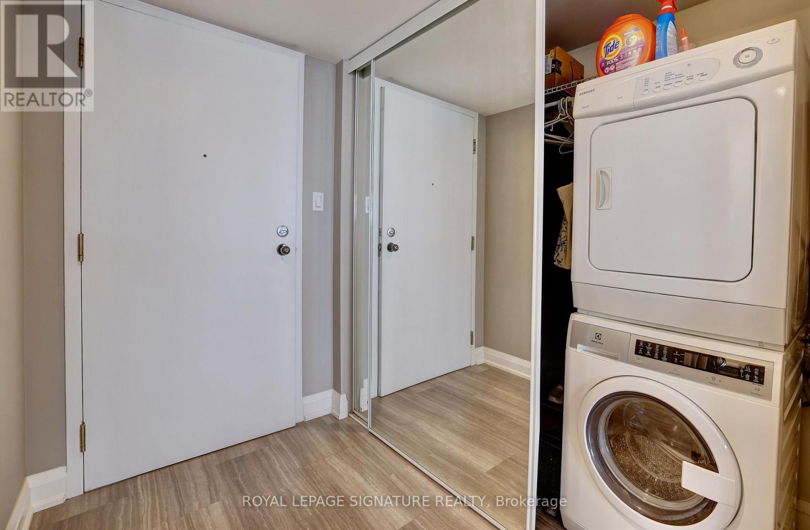 #1205 -50 EGLINTON AVE W, #1205