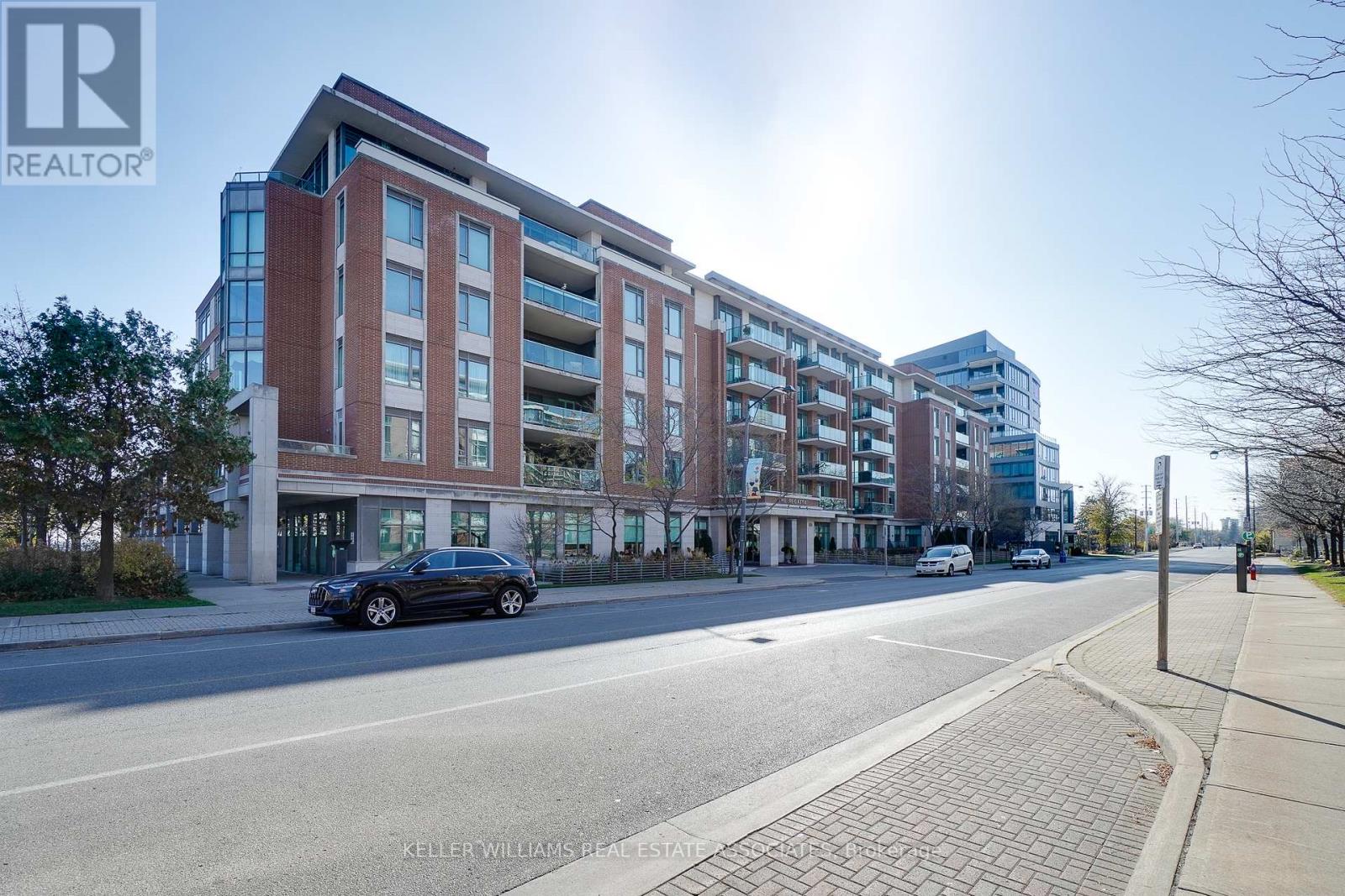 #511 -65 PORT ST E, #511