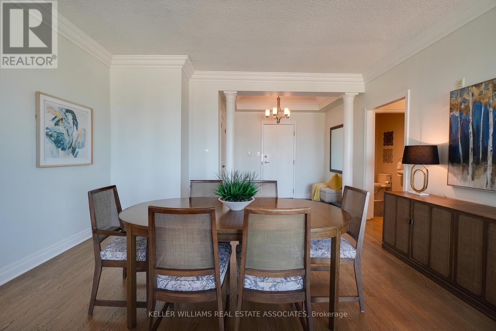 #511 -65 PORT ST E, #511