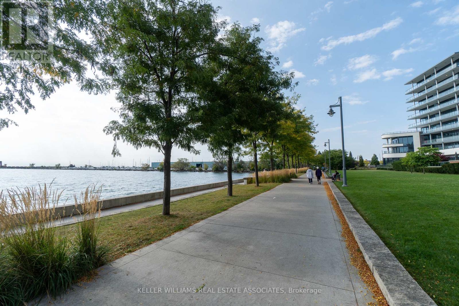 #511 -65 PORT ST E, #511