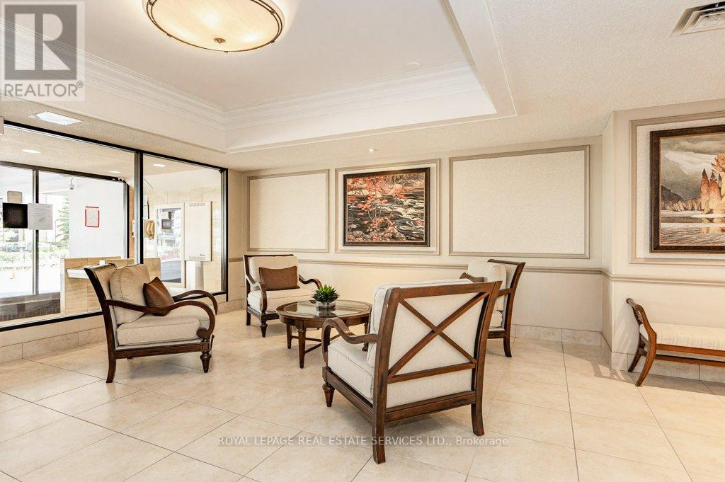#801 -2175 MARINE DR, #801