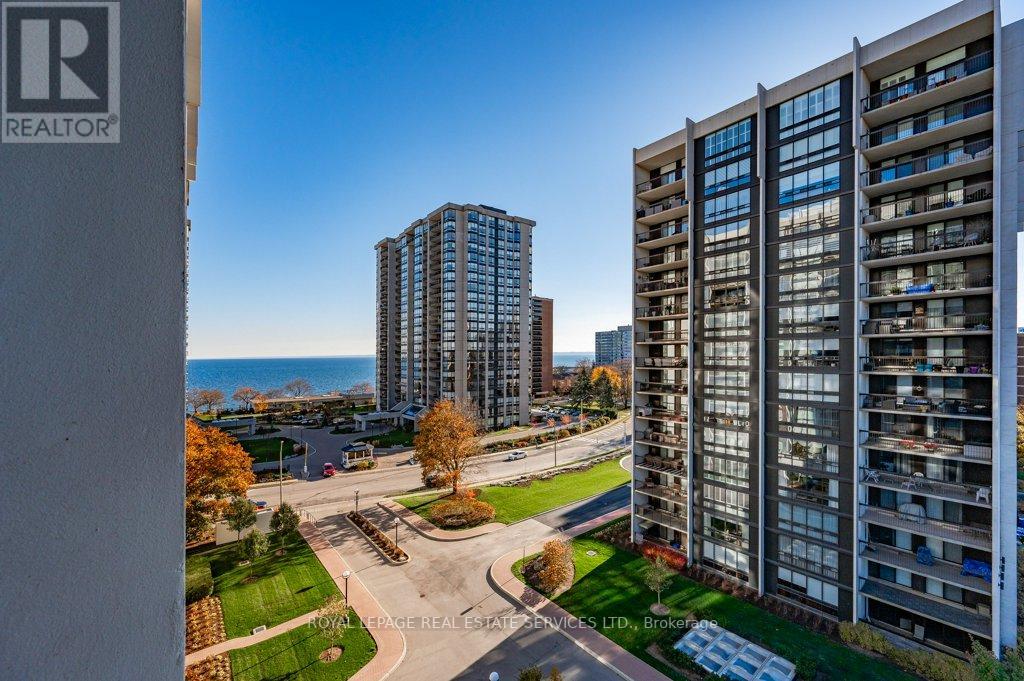 #801 -2175 MARINE DR, #801