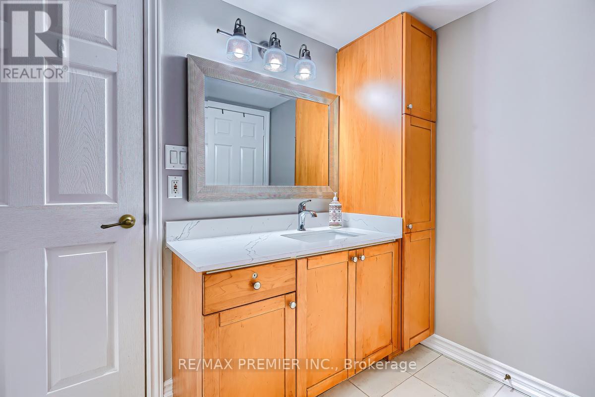 #205 -2085 APPLEBY LINE, #205