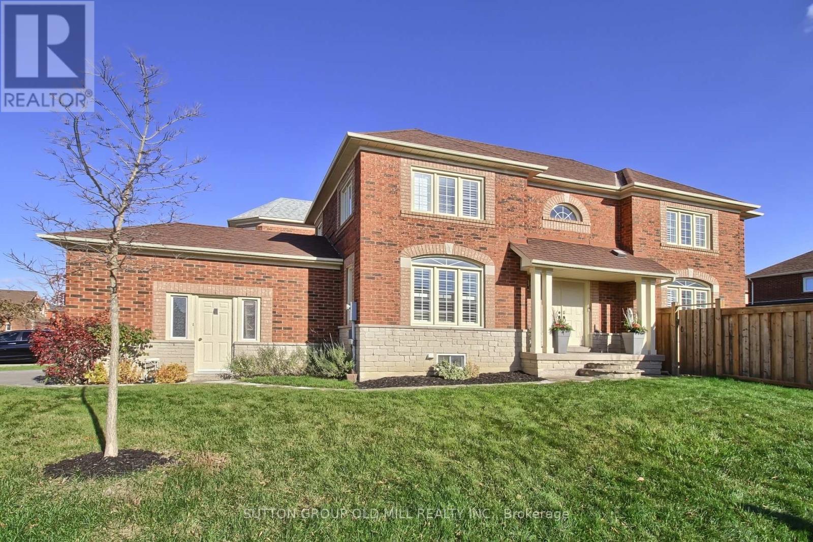 157 PRAIRIE ROSE CIRC