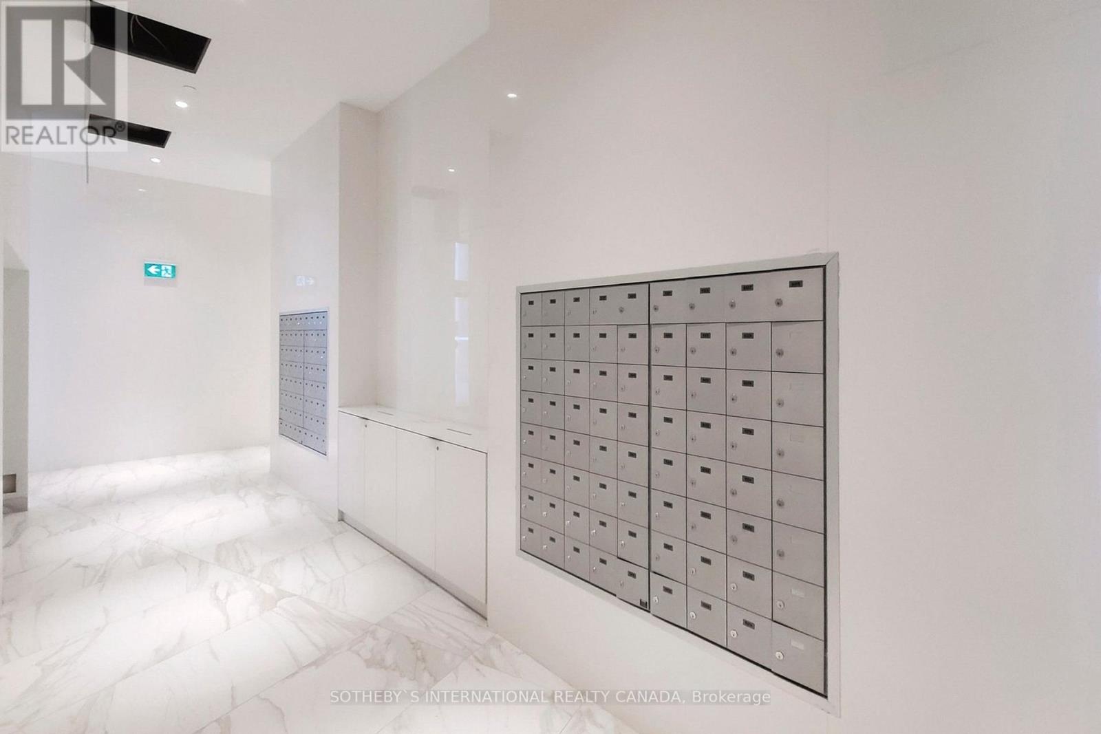 #1812 -3883 QUARTZ RD, #1812