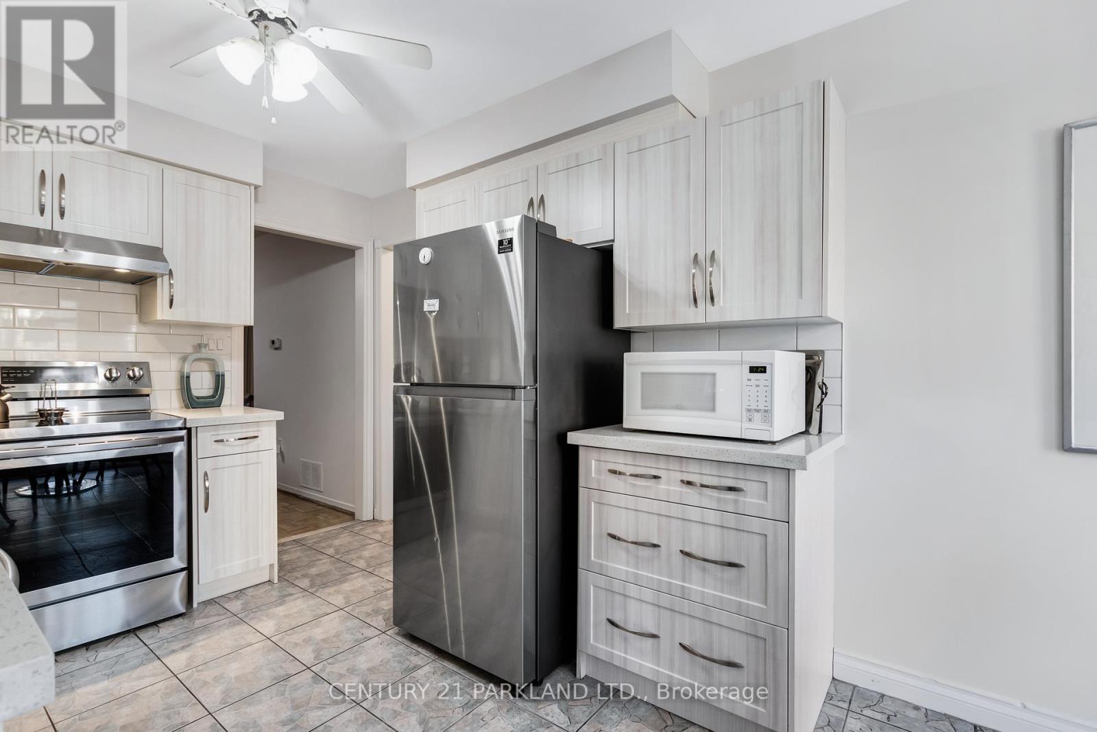 93 CANDY CRES
