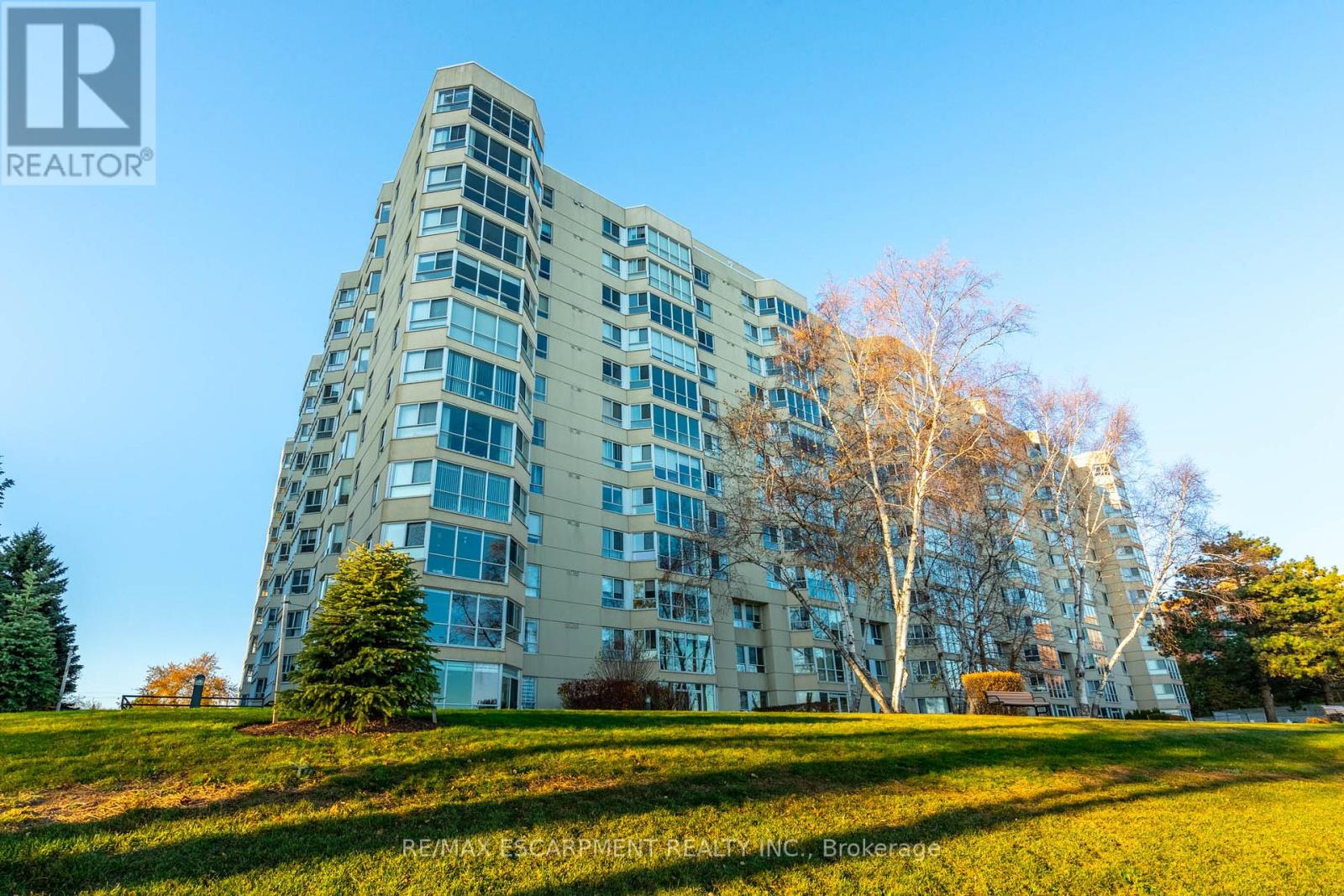#1212 -5280 LAKESHORE RD, #1212