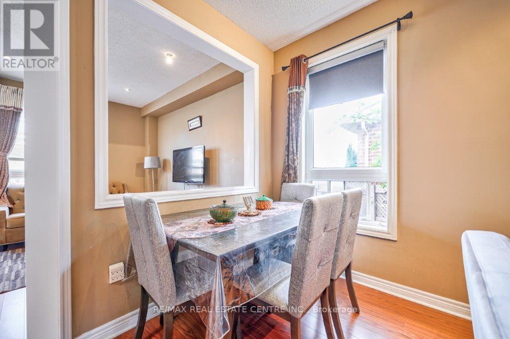 7325 CORK TREE ROW