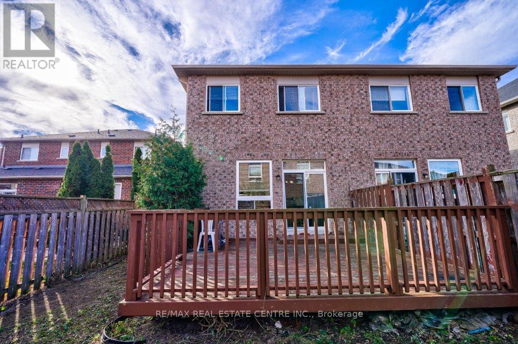 7325 CORK TREE ROW