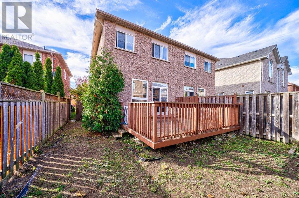 7325 CORK TREE ROW