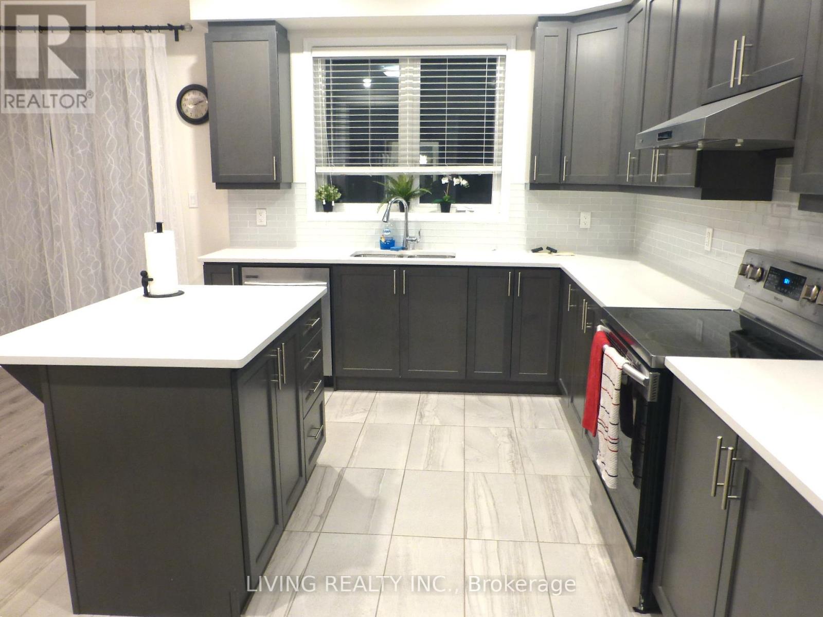 3304 CARDING MILL TR