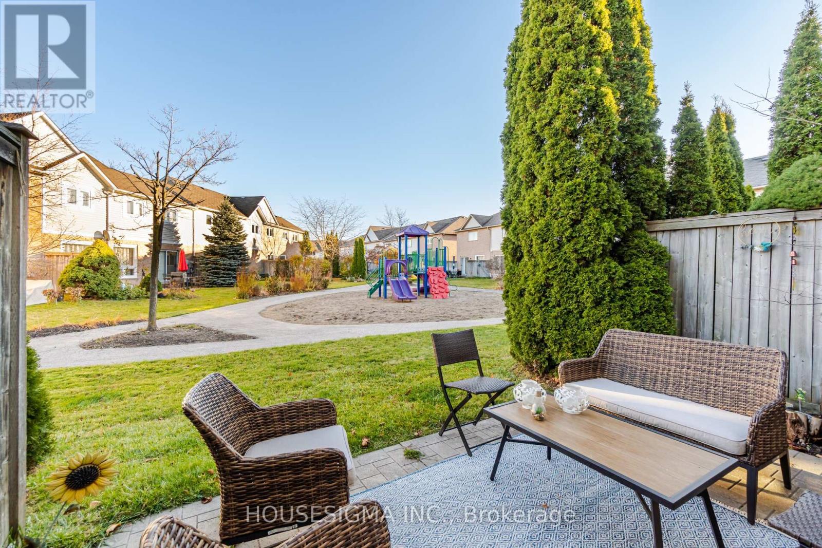 #125 -5910 GREENSBORO DR