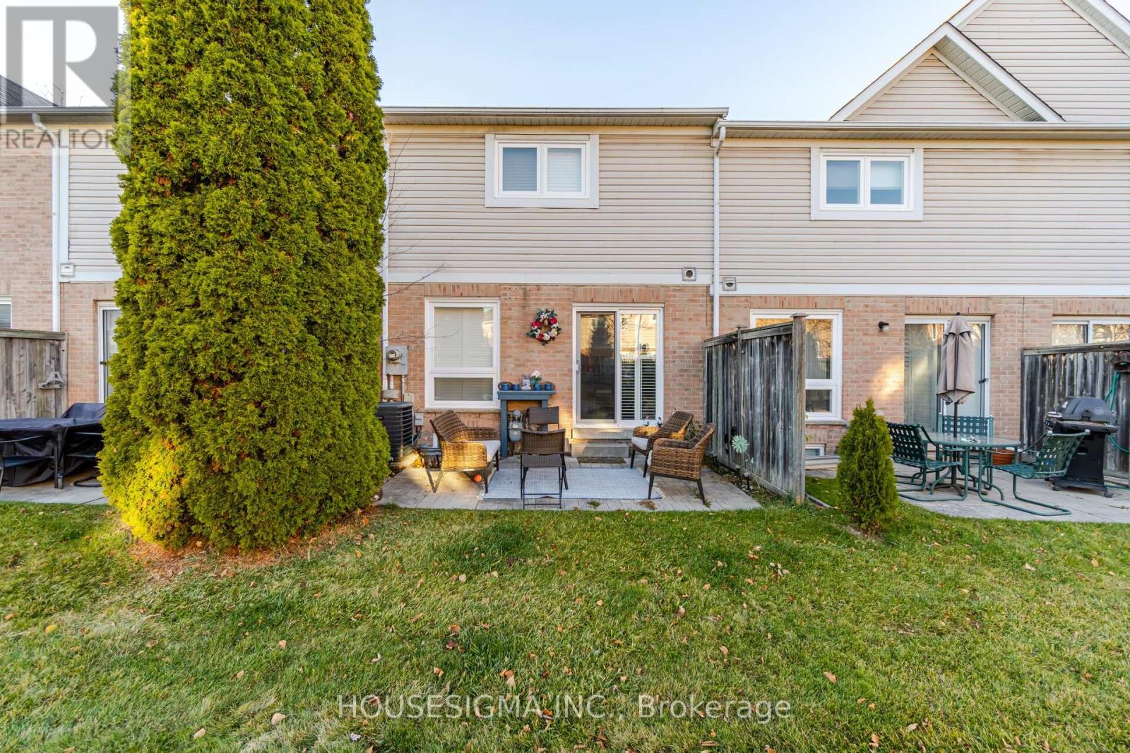 #125 -5910 GREENSBORO DR