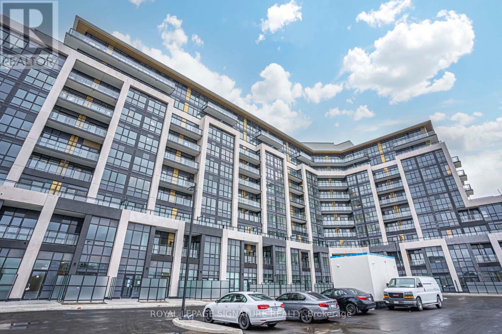 #508 -405 DUNDAS ST W, #508