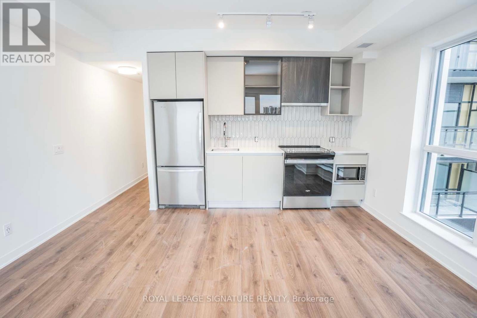 #508 -405 DUNDAS ST W, #508