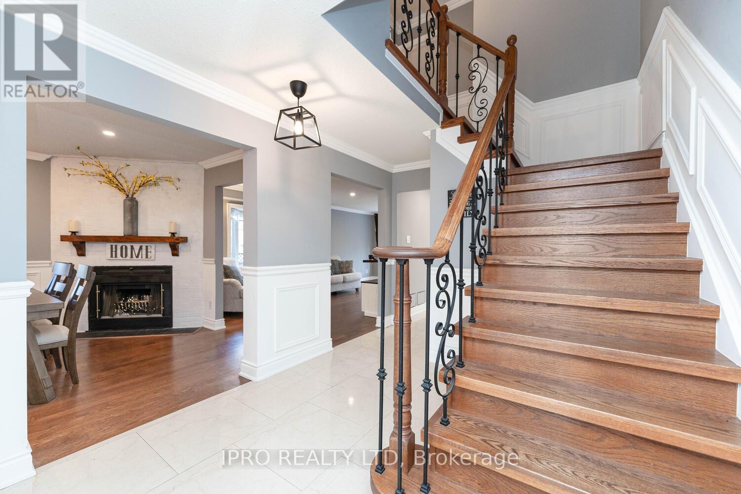 213 BUFFORD DR