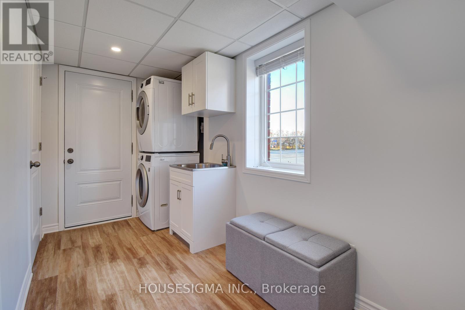 #9 -6860 MEADOWVALE TOWN CENT CIRC