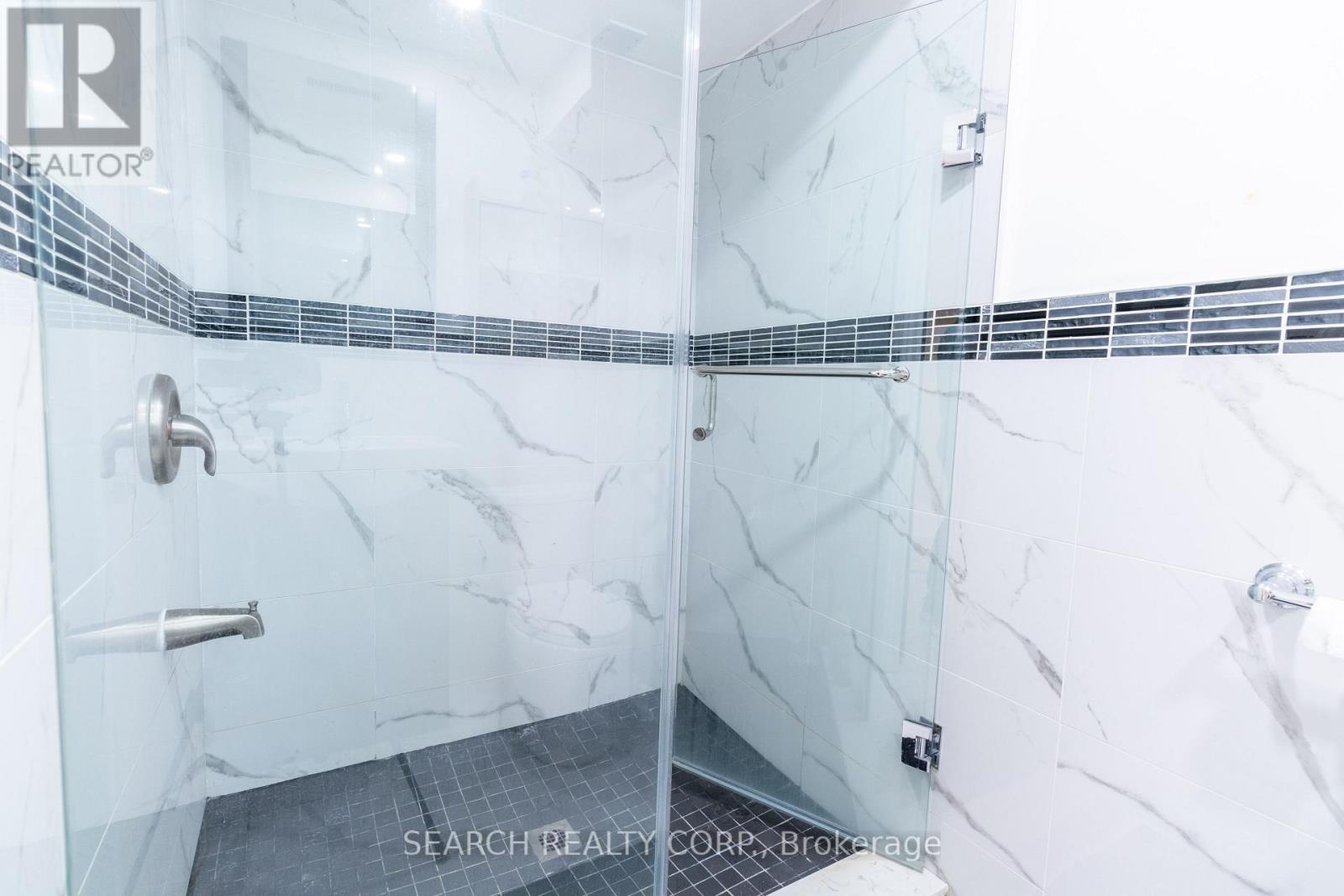 5227 SUNDIAL CRT