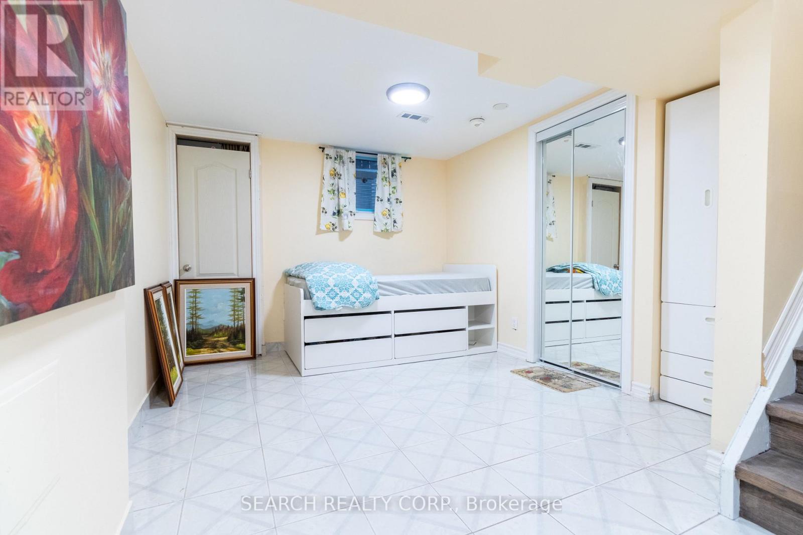 5227 SUNDIAL CRT