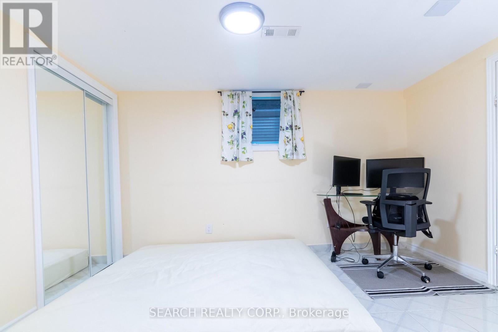 5227 SUNDIAL CRT