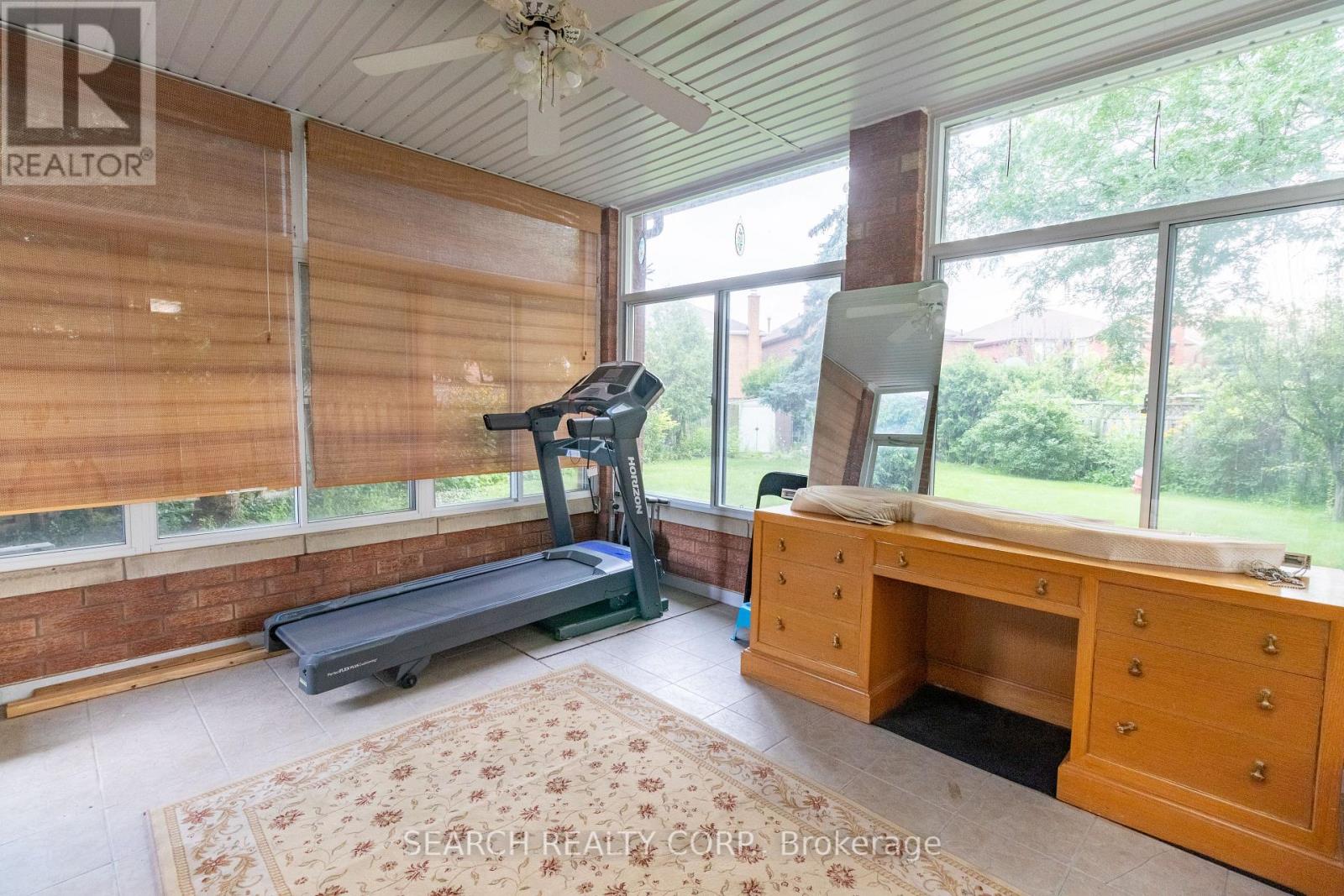 5227 SUNDIAL CRT
